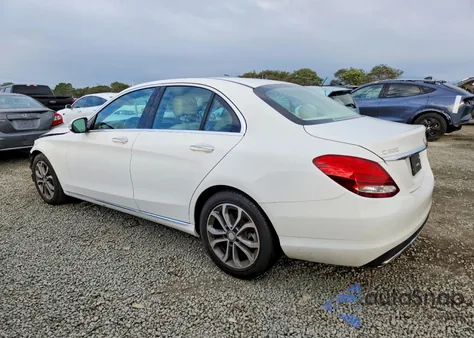 2017 Mercedes-Benz C 300 из США, поврежденный, VIN 55SWF4JB7HU190441